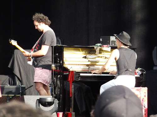 Edward Sharpe and The Magnetic Zeros at Bluesfest 2011