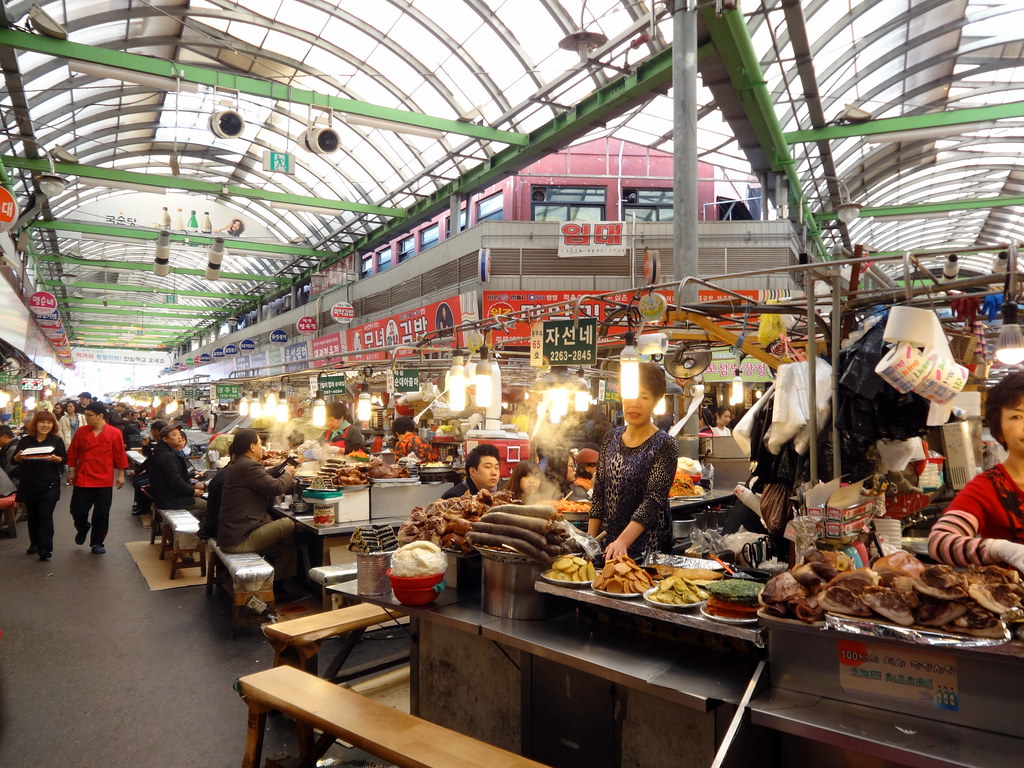 фото: Kwangjang Market