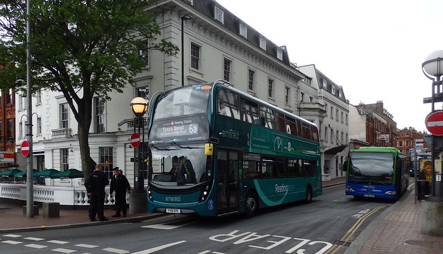Reading Buses - green goes Emerald
