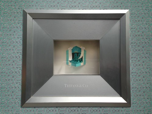 Vitrines Tiffany&Co sur les Champs Elysées - Paris, septembre 2013