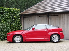 Alfa Romeo SZ (1990).