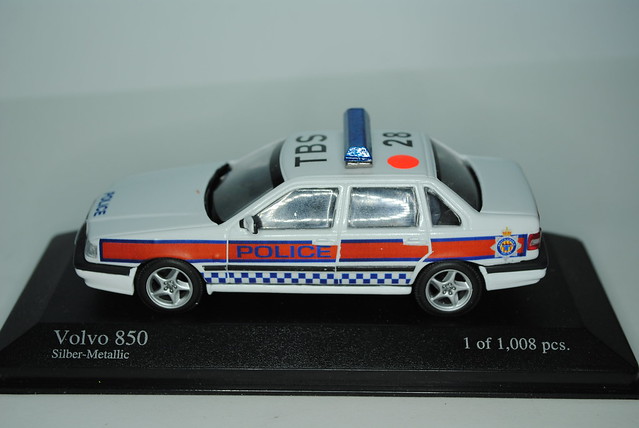 scale car volvo traffic 1996 police northumbria t5 850 143