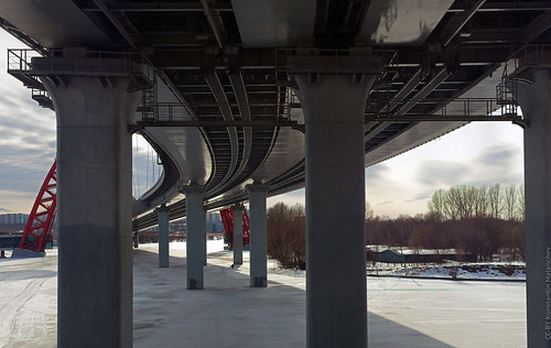 Under the Bridge ©  Konstantin Malanchev