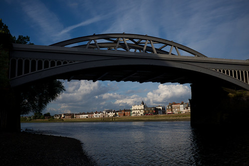 Barnes Railway Bridge & The Terrace ©  Still ePsiLoN