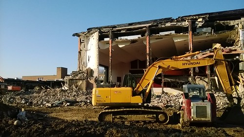 Old Wakefield high school demolition ©  Michael Neubert