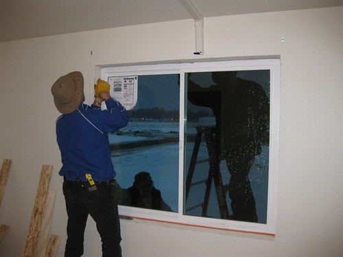 Installation of a triple-pane window
