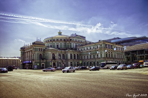 Mariinsky Theater. Saint-Petersburg.  . -. ©  Peer.Gynt