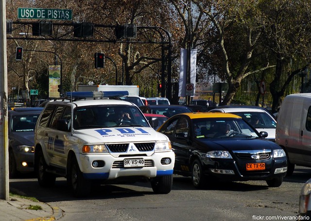 chile santiago cars taxi autos pdi carspotting investigaciones mitsubishimontero renaultsamsungsm3 policíadeinvestigaciones taxidesantiago