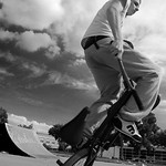 Matti Hemmings riding flatland at LSP, Llanishen Skatepark, Cardiff