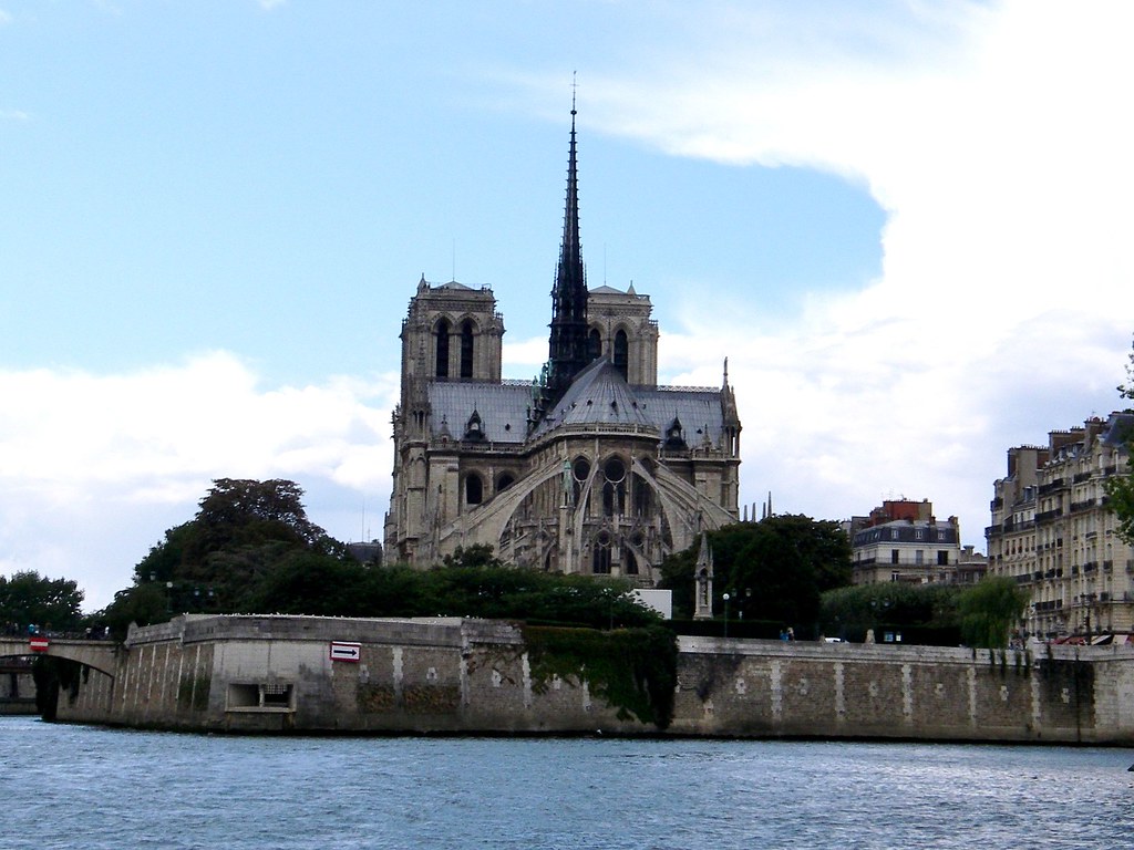 фото: Ile de la cit'e et Notre-Dame