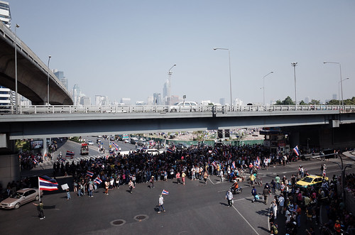 Protests around Si Lom, Bangkok ©  Tony