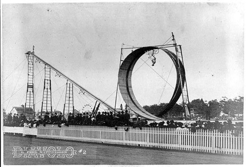 1905 - Daredevel does loop-the-loop on bicycle ©  Michael Neubert