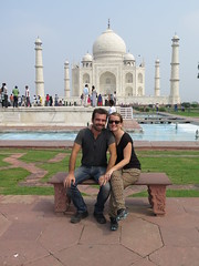 Le Taj Mahal <a style="margin-left:10px; font-size:0.8em;" href="http://www.flickr.com/photos/83080376@N03/15052126280/" target="_blank">@flickr</a>