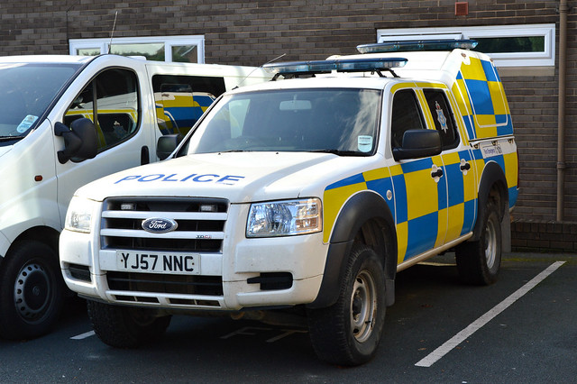 ford car training truck support ranger yorkshire north fsu police pickup vehicle response unit firearms armed nyp arv yj57nnc