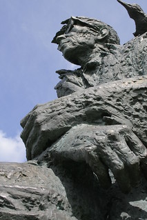 Juhan Smuul monument