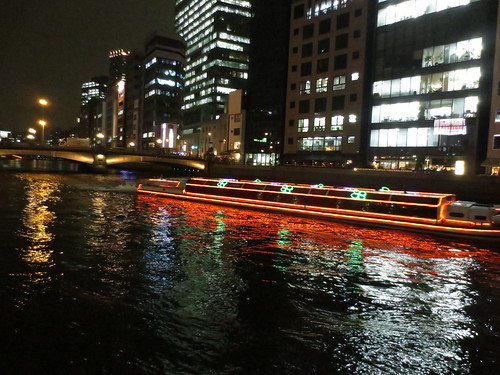 水都大阪の夜