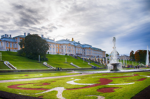 The Great Peterhof Palace.  ©  Andrey Korchagin