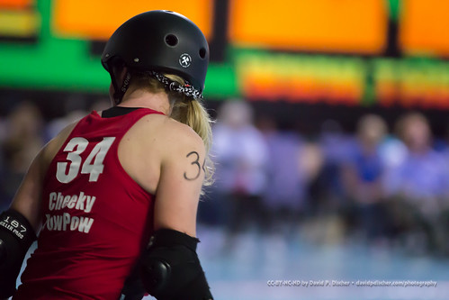 2015-10-24 - Sac City Rollers: Punishers vs V-Town Derby Dames