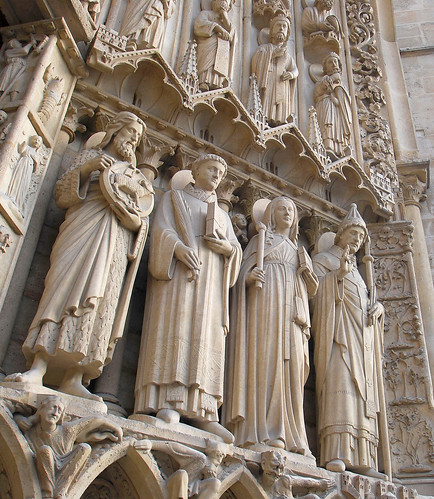 Notre Dame external13