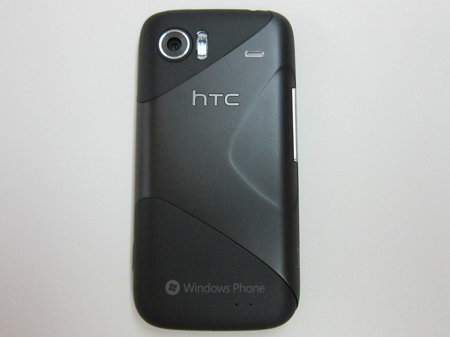 HTC 7 Mozart - Back View