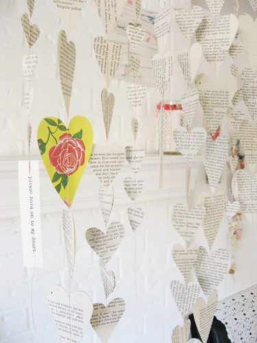 Hanging Paper Hearts | Cute And Easy Valentine Decorations To DIY