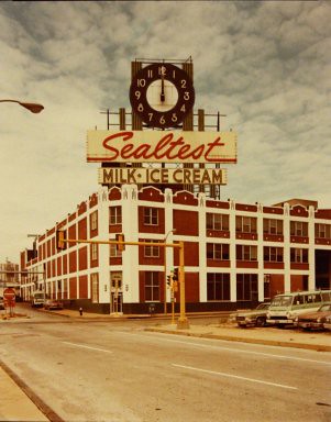 The Sealtest Dairy Building - (1978)