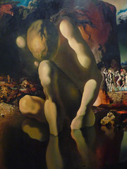 Salvador Dalí, Metamorphosis of Narcissus with detail of walnut-headed figure