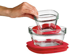 Glass food storage container with Easy Find Lids
