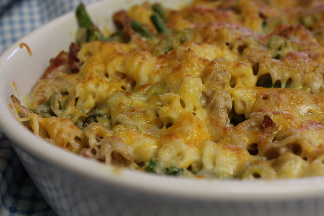 Full Bellies, Happy Kids: Creamy Rotini with Ham and Asparagus