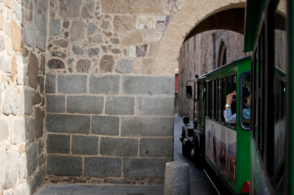 Murallito, el Tren Turístico de Ávila