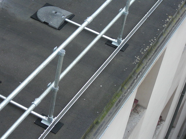 KeeGuard Rooftop Fall Protection railing toeboard