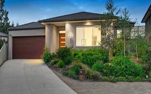 38 Treevalley Dr, Doncaster East VIC 3109