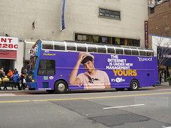 CitySights New York Tour Bus With Yahoo Branding