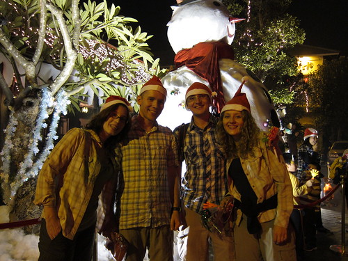 nasza grupa w czapkach świętego Mikołaja