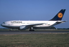 Lufthansa A310-304 D-AIDF BCN 22/08/2000