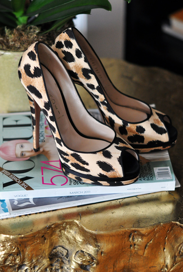 Leopard style high heels, Women's Fashion, Footwear, Heels on Carousell-thanhphatduhoc.com.vn