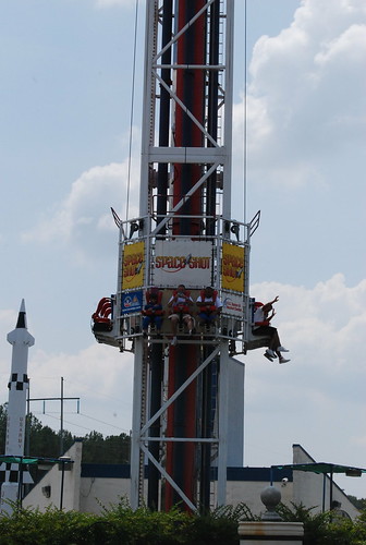 Space Shot Ride, U.S. Space & Rocket Ctr., Huntsville, AL - a photo on ...