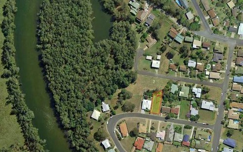 10 River Oak Crescent, Scotts Head NSW