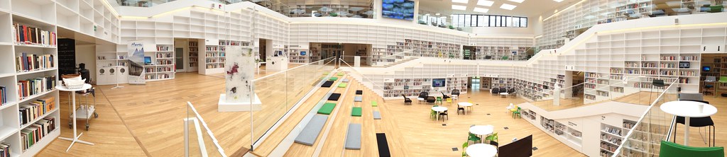 Högskolan Dalarna, Bibliotek by tts., on Flickr