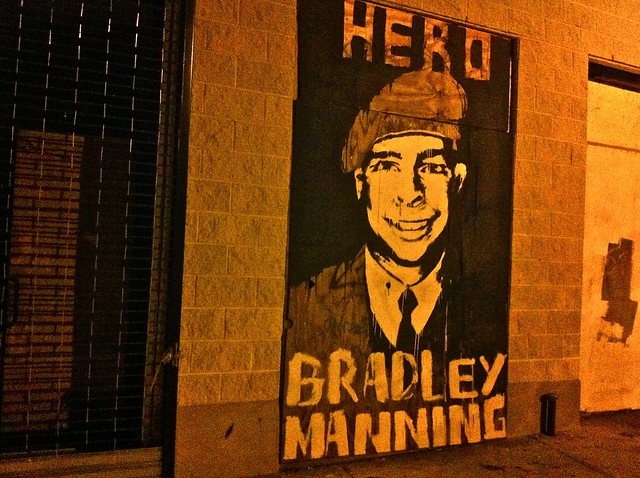 Bradley Manning: Info Hero