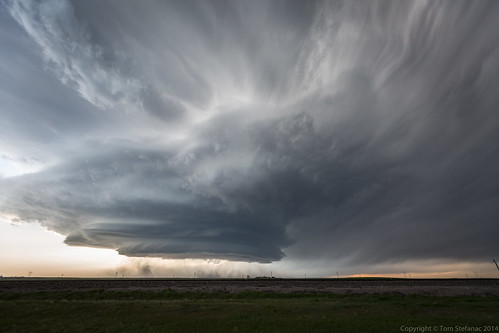 Sculpted Supercell • <a style="font-size:0.8em;" href="http://www.flickr.com/photos/65051383@N05/14369127013/" target="_blank">View on Flickr</a>