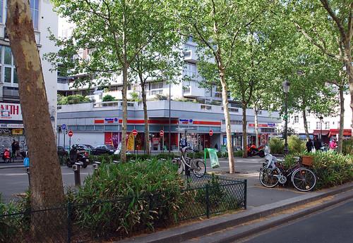 Carrefour in Paris