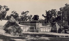 'The Sphinx' memorial at Kuring-Gai Chase National Park
