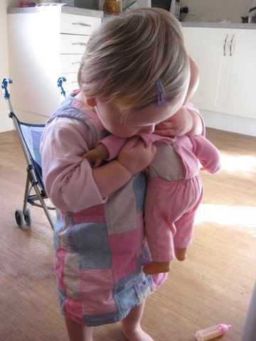 teaching children to dress themselves