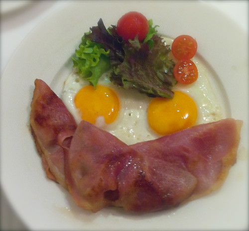 Ham and Eggs, Montreux Palace