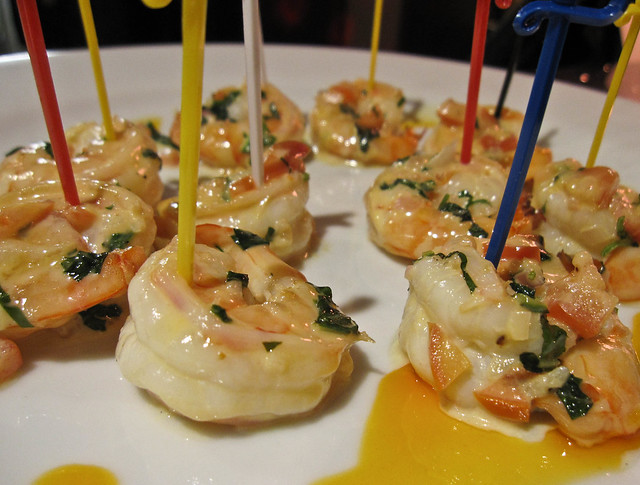 Sautéed prawns flavoured with a light tomato Pernod cream