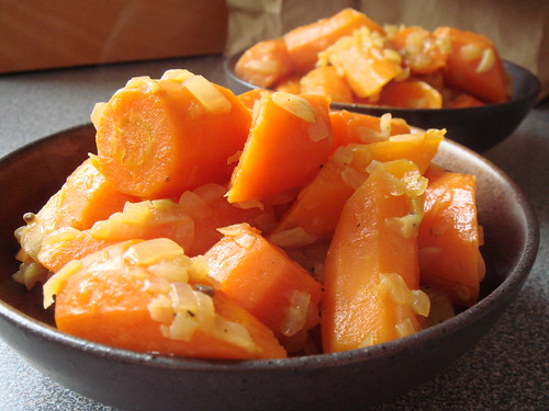 Spiced Butter-Glazed Carrots