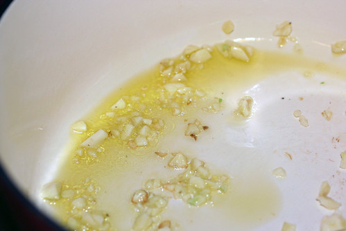 garlic in oil