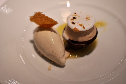 Restaurant Le Jardin des Sens: Kastanje, chokolade, vanille og rom