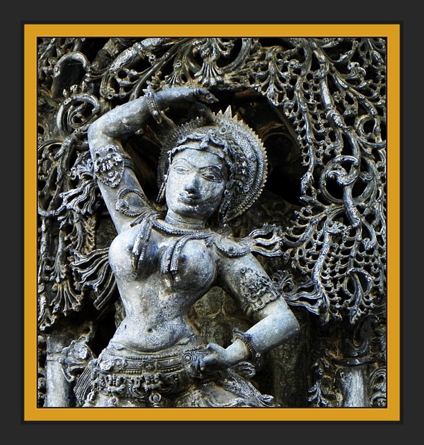 Filigree carving - Chennakesava temple at Belur
